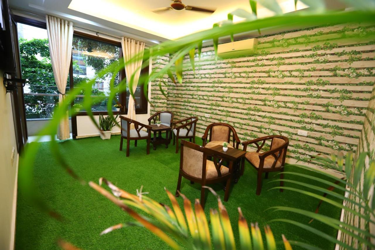 Hotel Nature View Green Park Metro Couple Friendly Nova Deli Exterior foto